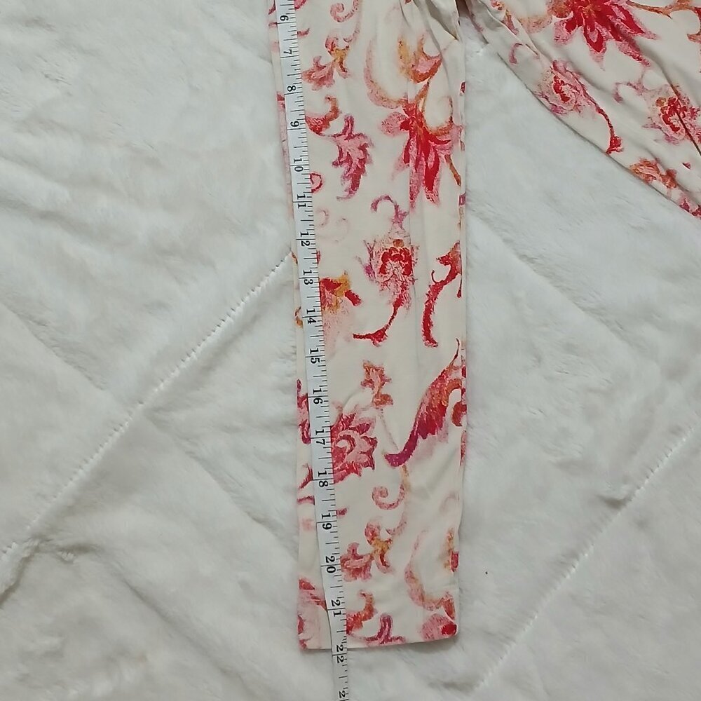 CHICO'S BRAND FLORAL PRINT BATEAU NECK SWEATER, SIZE 1....US SIZE S 8/10 - Picture 5 of 7